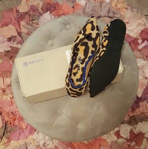 Rothy's point in Big Cat size 6